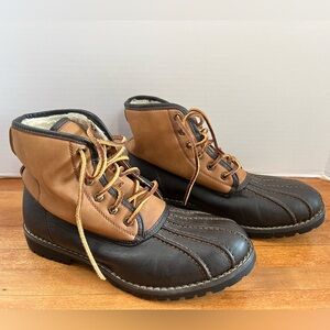 Madden Size 8 Men's Brown and Black Duck Boots